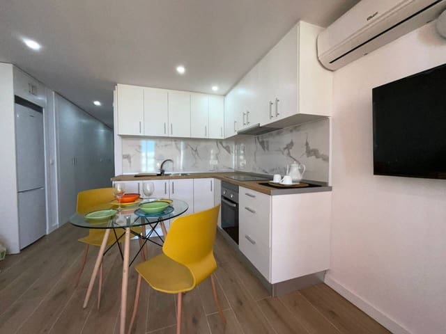 1 bedroom Flat for rent in San Miguel de Abona with pool - € 1,300 (Ref: 9402877)