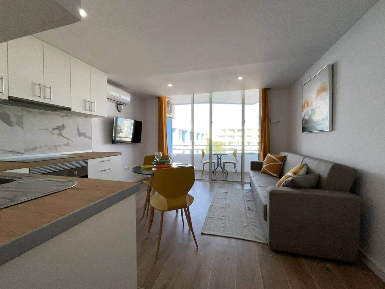 1 soveværelse Lejlighed til leje i San Miguel de Abona med swimmingpool - € 1.300 (Ref: 9402877)