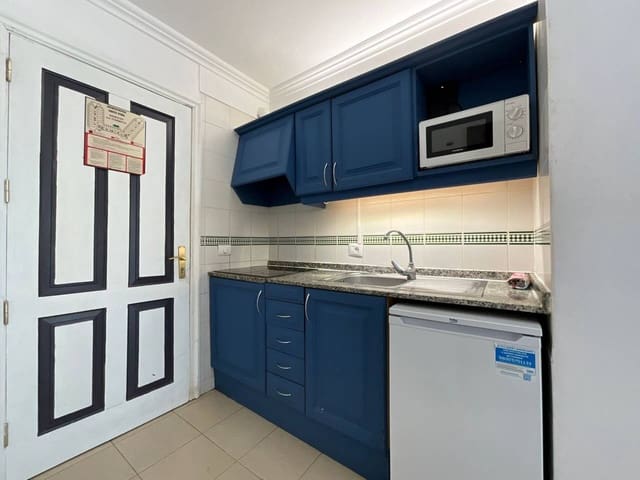 Appartement à louer à San Miguel de Abona avec piscine - 1 100 € (Ref: 9421669)