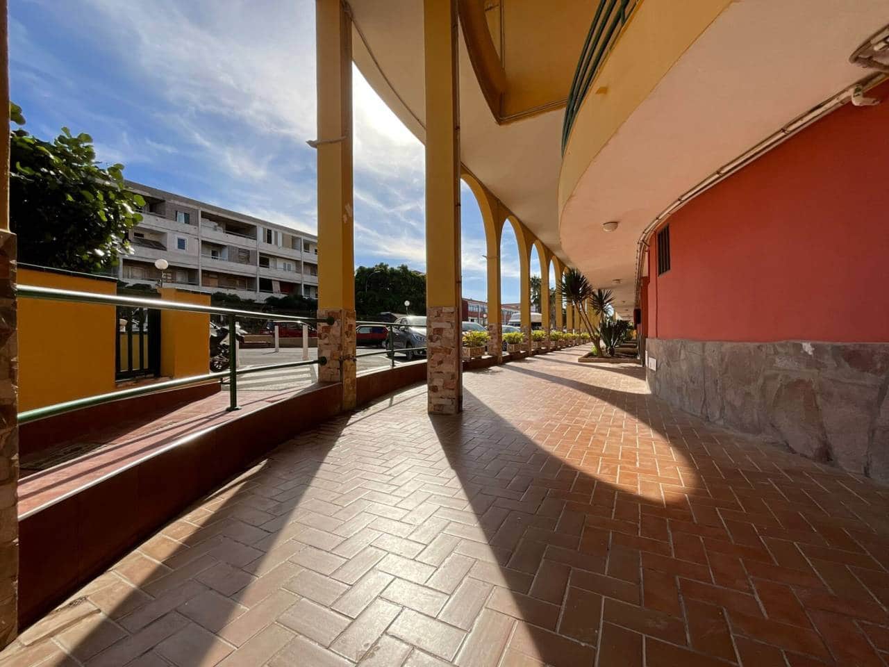 1 Zimmer Wohnung zu verkaufen in Arona mit Pool - 157.500 € (Ref: 9448597)