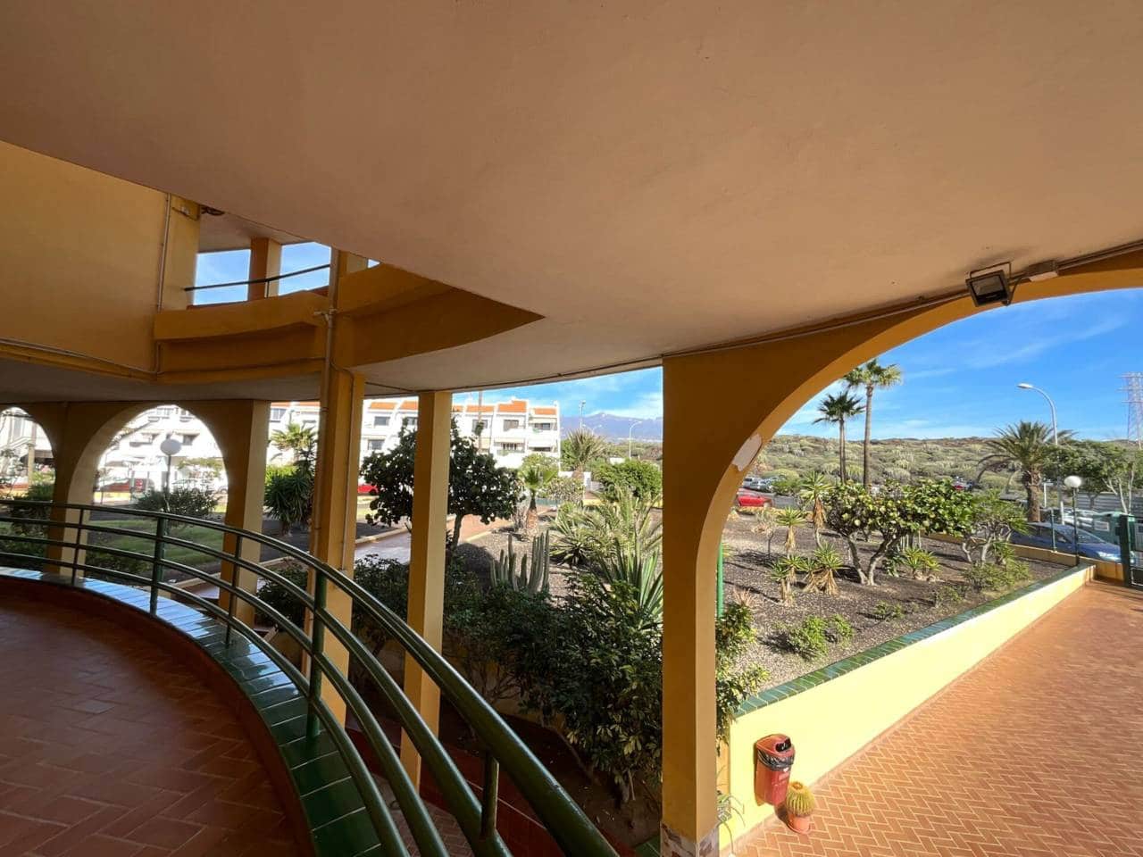 1 Zimmer Wohnung zu verkaufen in Arona mit Pool - 157.500 € (Ref: 9448597)