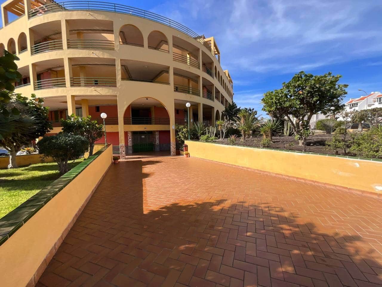 1 Zimmer Wohnung zu verkaufen in Arona mit Pool - 157.500 € (Ref: 9448597)