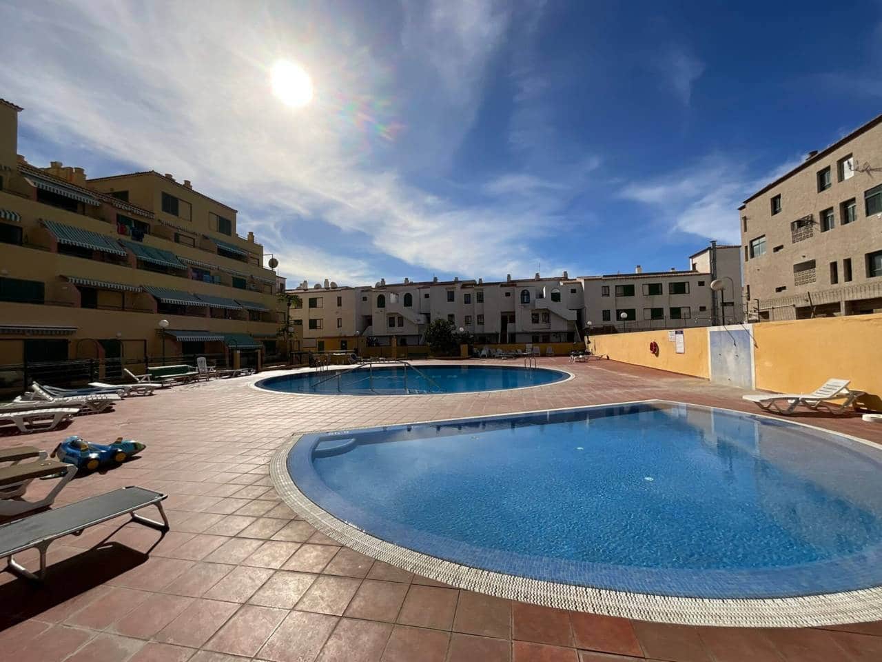 1 Zimmer Wohnung zu verkaufen in Arona mit Pool - 157.500 € (Ref: 9448597)