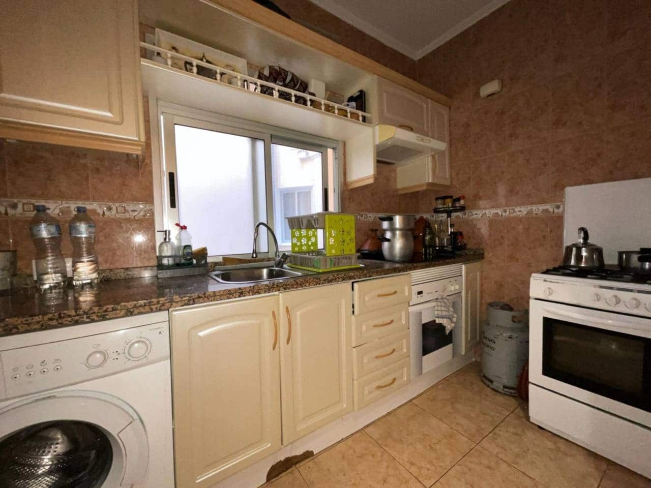 3 soverom Leilighet til salgs i Santa Cruz de Tenerife - € 168 000 (Ref: 9452508)