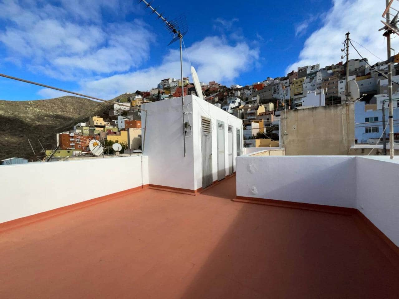 3 soverom Leilighet til salgs i Santa Cruz de Tenerife - € 168 000 (Ref: 9452508)
