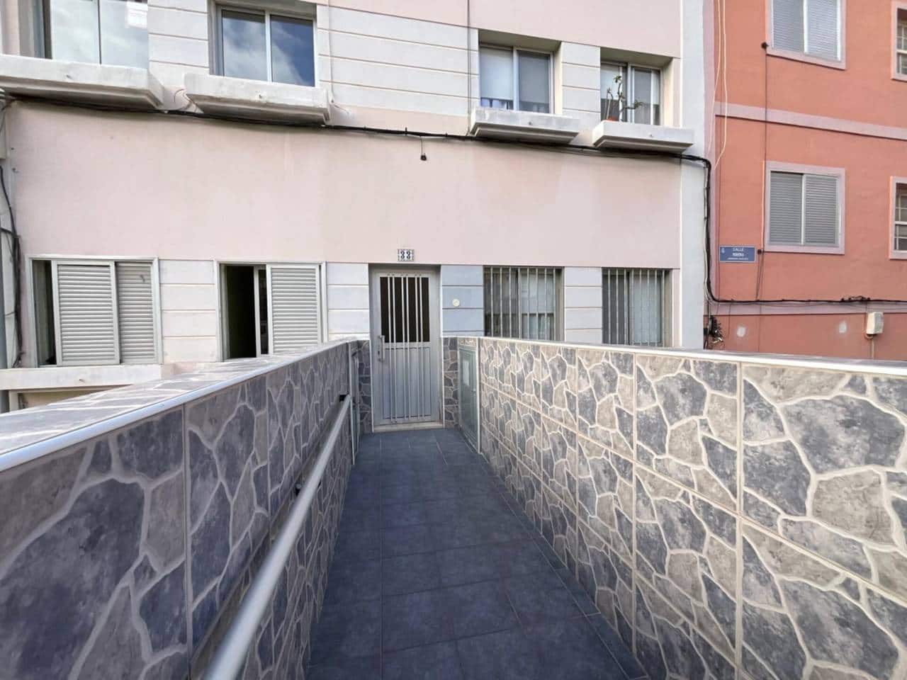 3 soverom Leilighet til salgs i Santa Cruz de Tenerife - € 168 000 (Ref: 9452508)