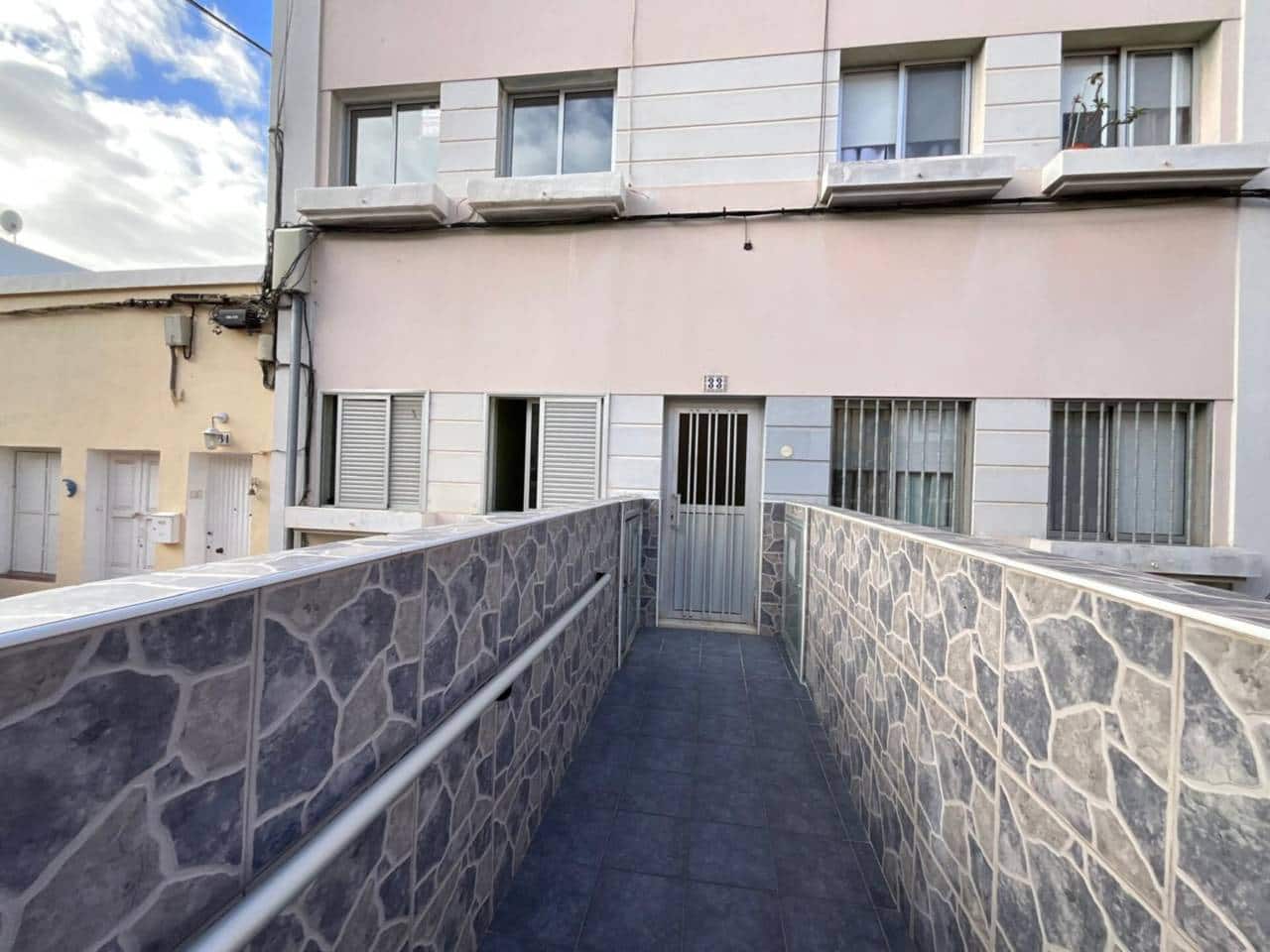 3 soverom Leilighet til salgs i Santa Cruz de Tenerife - € 168 000 (Ref: 9452508)