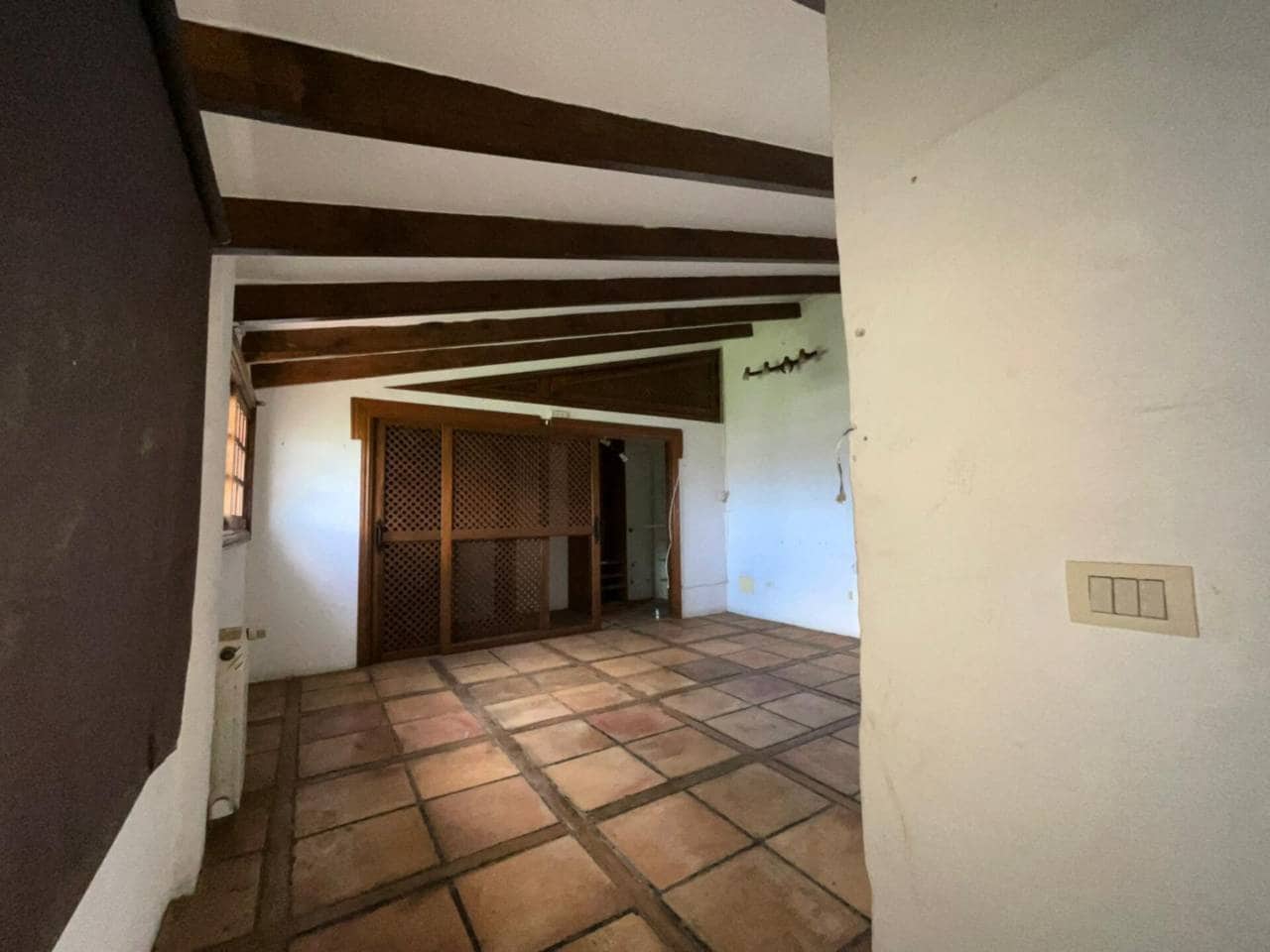 3 bedroom Villa for sale in Los Llanos de Aridane with garage - € 380,000 (Ref: 9460930)