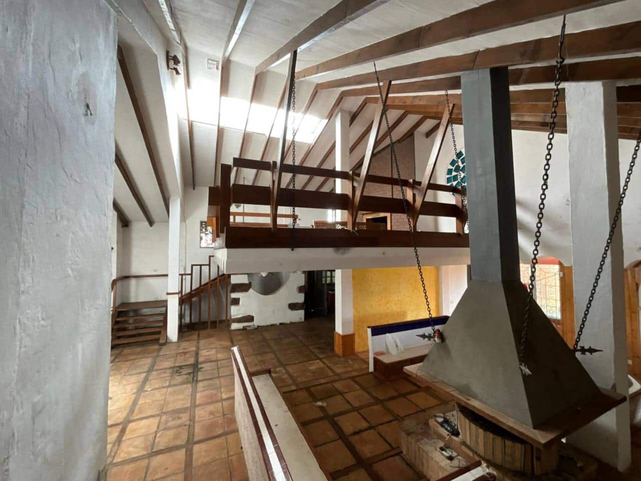 3 bedroom Villa for sale in Los Llanos de Aridane with garage - € 380,000 (Ref: 9460930)