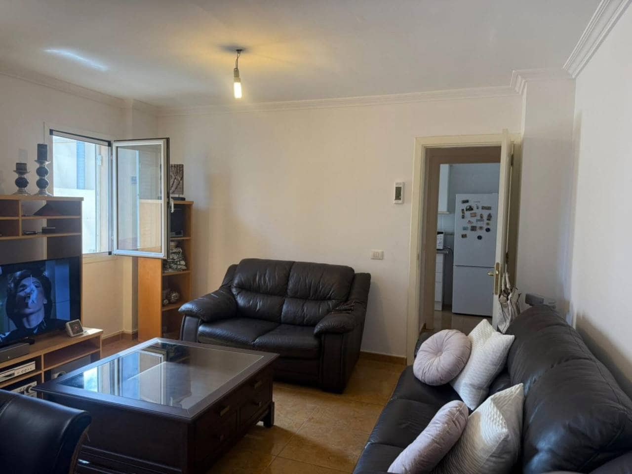 3 bedroom Flat for sale in Granadilla de Abona with garage - € 228,000 (Ref: 9485497)