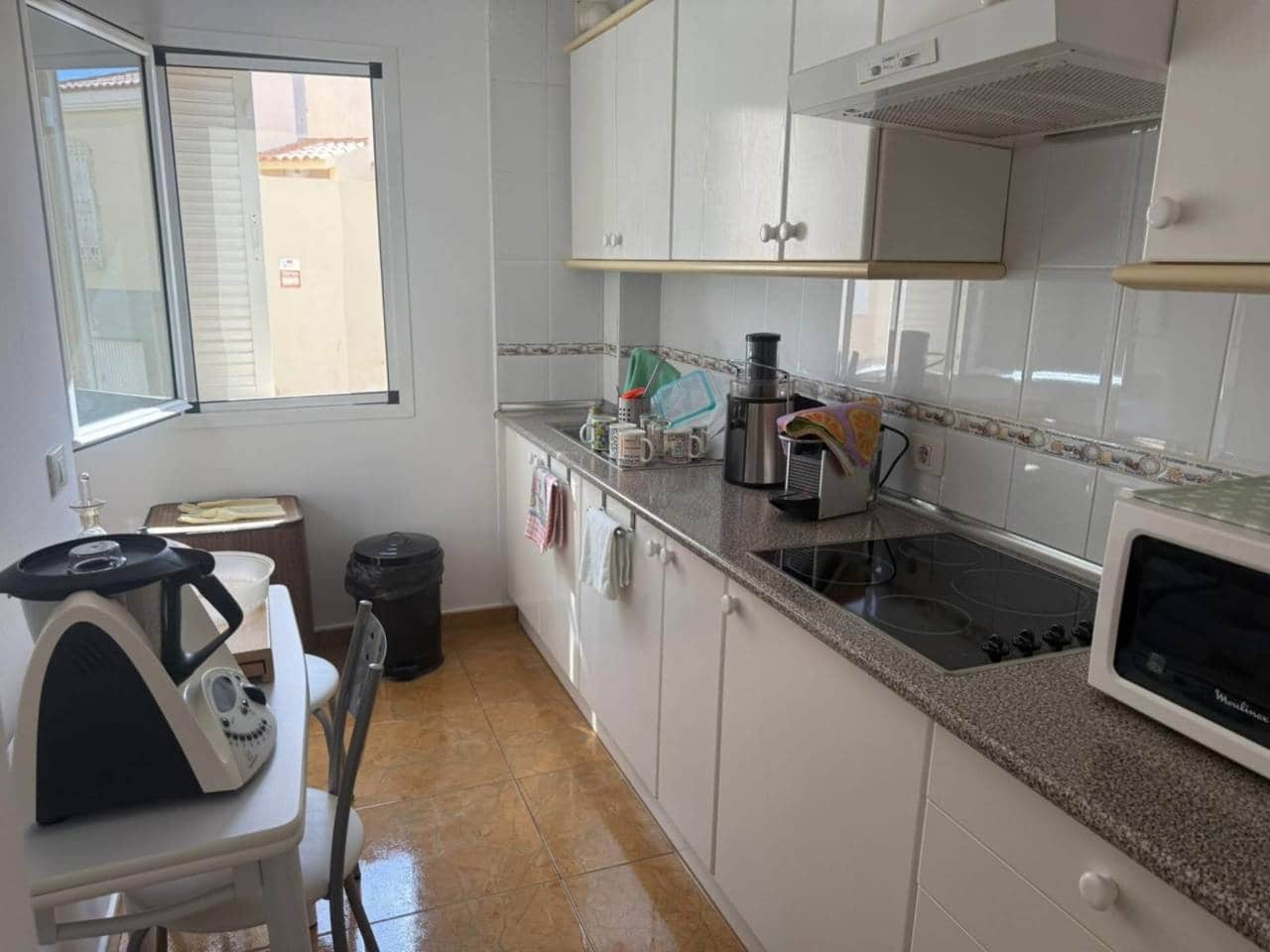 3 bedroom Flat for sale in Granadilla de Abona with garage - € 228,000 (Ref: 9485497)