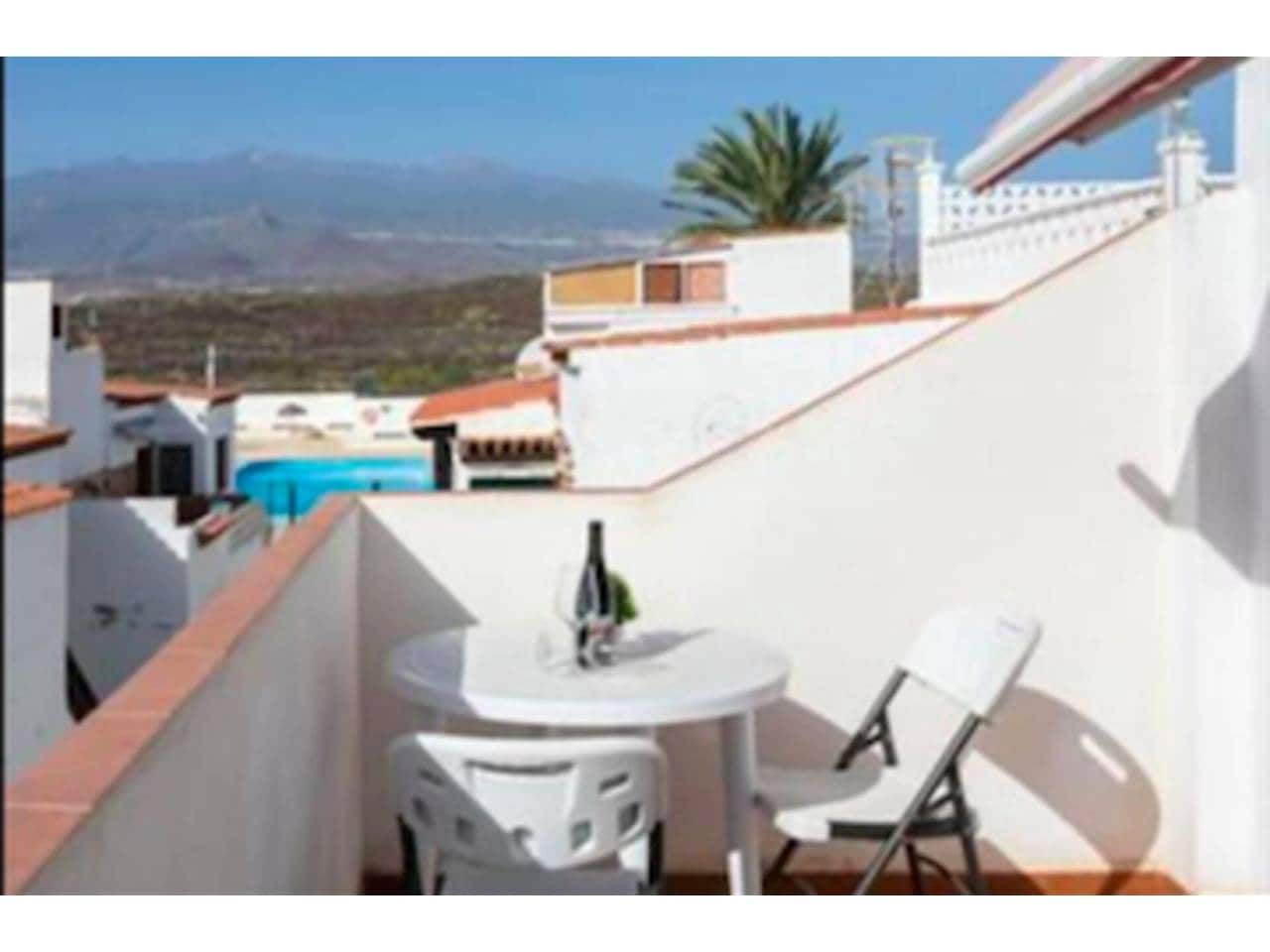 2 bedroom Townhouse for sale in Arona with pool - € 252,000 (Ref: 9486604)