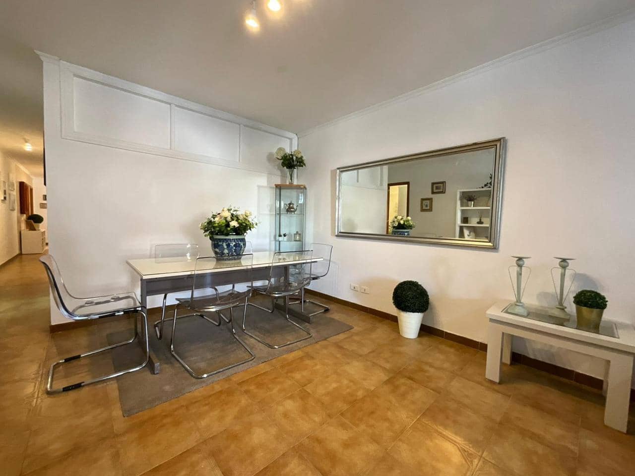 3 sovrum Lägenhet till salu i Arona med garage - 750 000 € (Ref: 9603293)