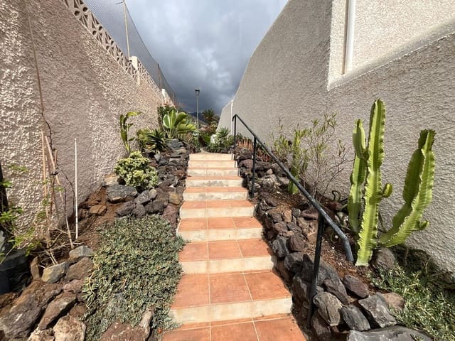 2 soveværelse Bungalow til salg i Playa de Fañabé Alto, Adeje - € 460.000 (Ref: 9603589)