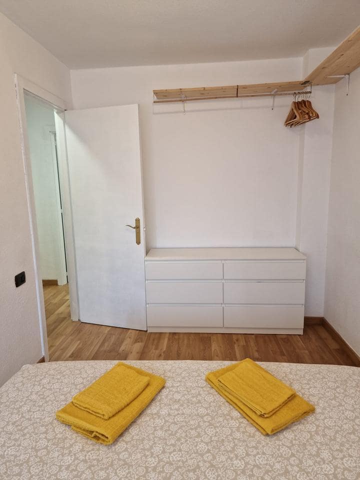 3 bedroom Flat for sale in El Medano with garage - € 380,000 (Ref: 9603590)