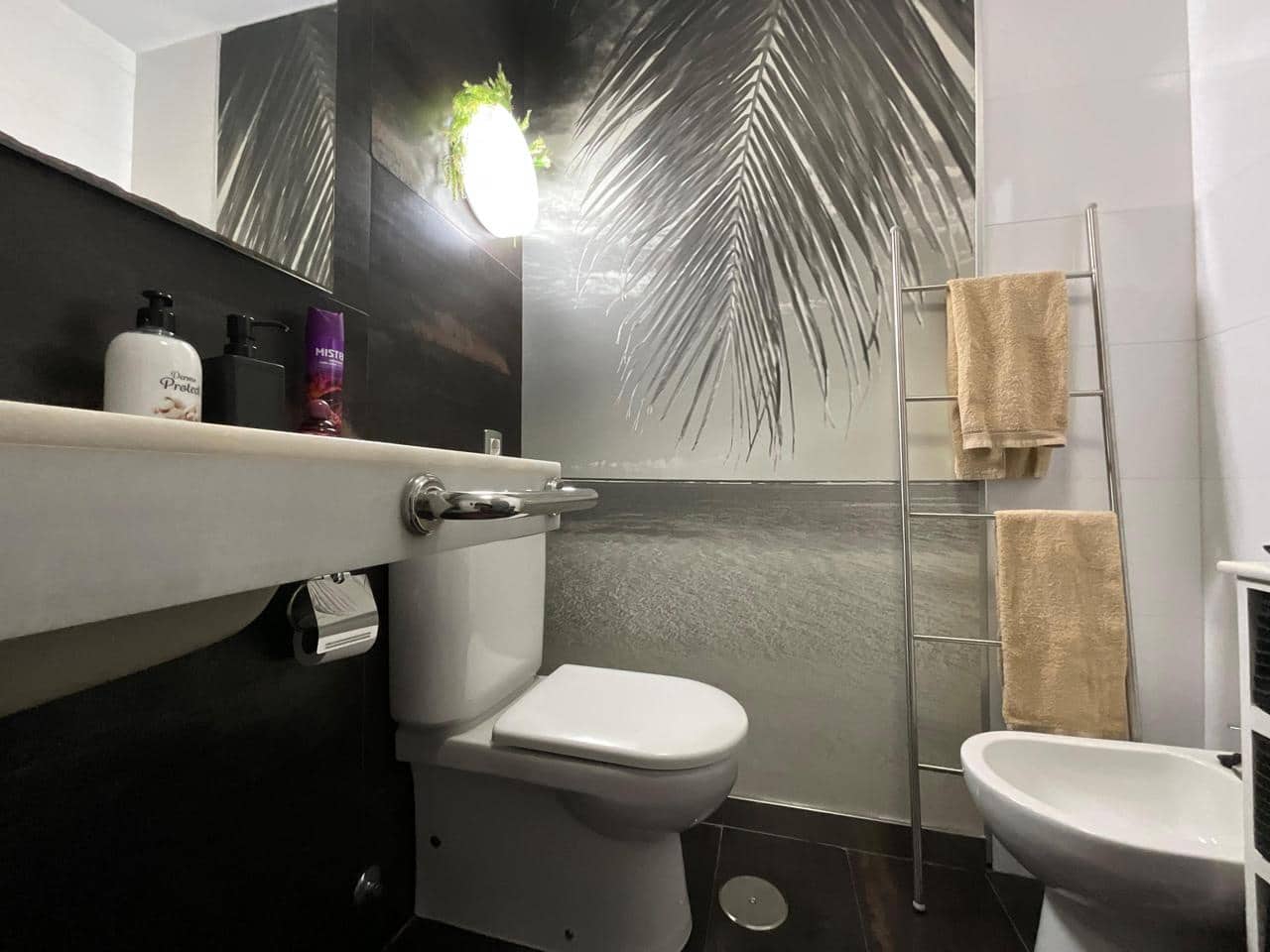 Flat te koop in Costa Adeje met garage - € 180.000 (Ref: 9603591)