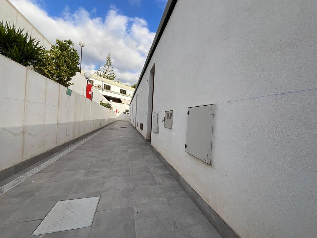 Flat te koop in Costa Adeje met garage - € 180.000 (Ref: 9603591)