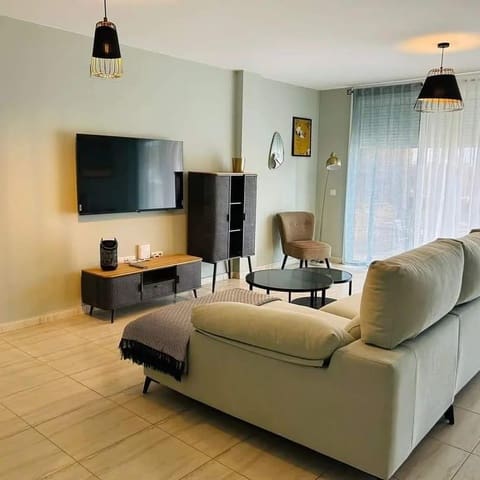 2 makuuhuone Asunto myytävänä paikassa Amarilla Golf, San Miguel de Abona - 396 000 € (Ref: 9603592)