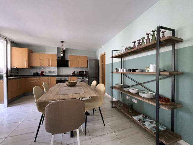 2 makuuhuone Asunto myytävänä paikassa Amarilla Golf, San Miguel de Abona - 396 000 € (Ref: 9603592)