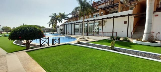 2 makuuhuone Asunto myytävänä paikassa Amarilla Golf, San Miguel de Abona - 396 000 € (Ref: 9603592)