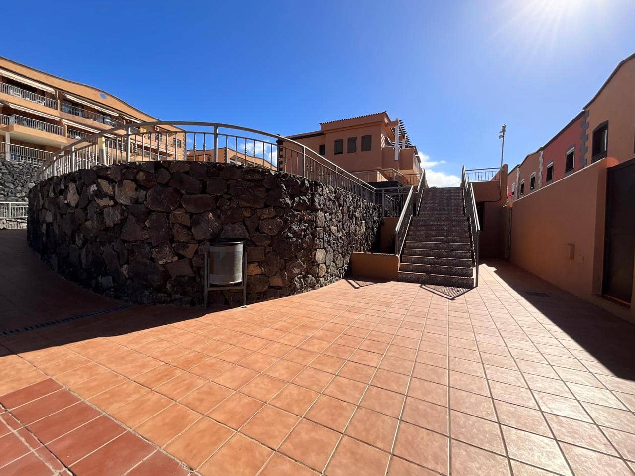 3 bedroom Villa for sale in Adeje with pool garage - € 780,000 (Ref: 9607063)