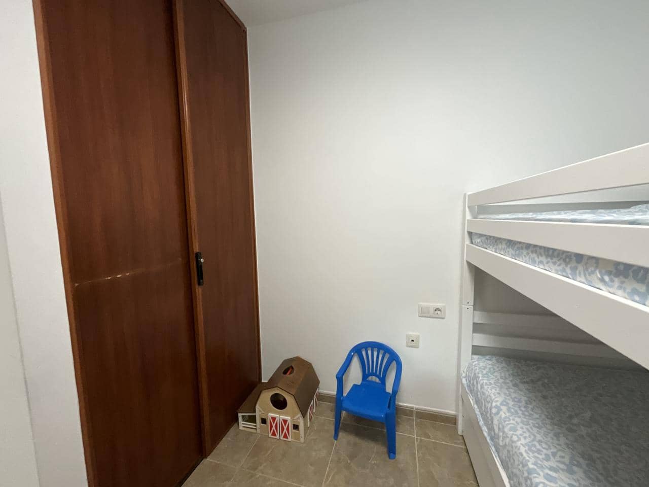 3 bedroom Flat for sale in San Miguel de Abona with garage - € 320,000 (Ref: 9607064)