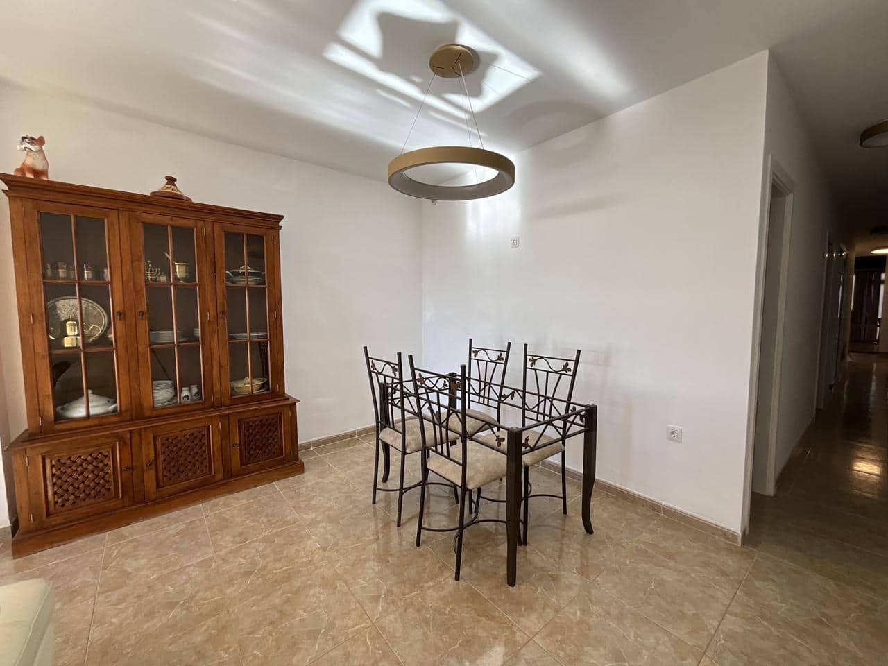 3 bedroom Flat for sale in San Miguel de Abona with garage - € 320,000 (Ref: 9607064)