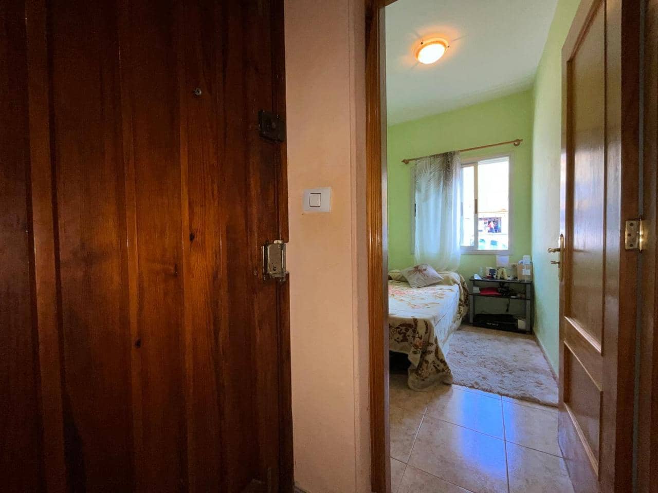 Piso de 3 habitaciones en Santa Cruz de Tenerife en venta - 160.000 € (Ref: 9614205)