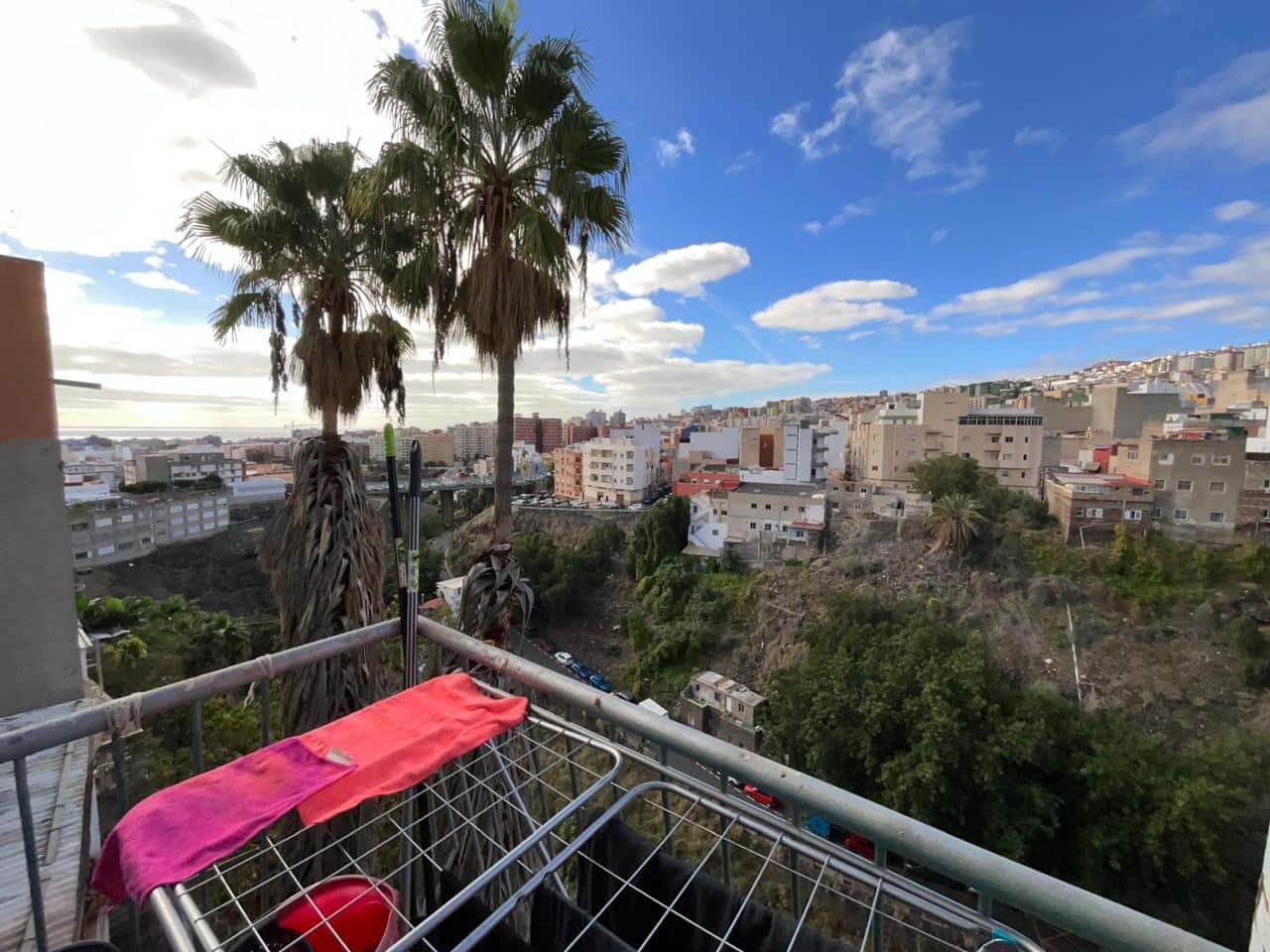 Piso de 3 habitaciones en Santa Cruz de Tenerife en venta - 160.000 € (Ref: 9614205)