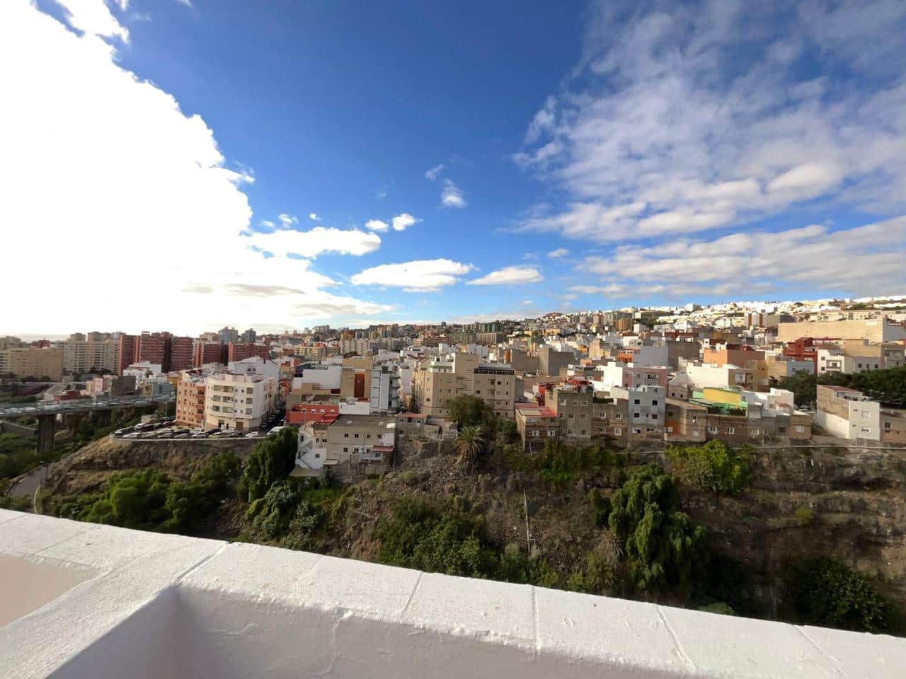 Piso de 3 habitaciones en Santa Cruz de Tenerife en venta - 160.000 € (Ref: 9614205)