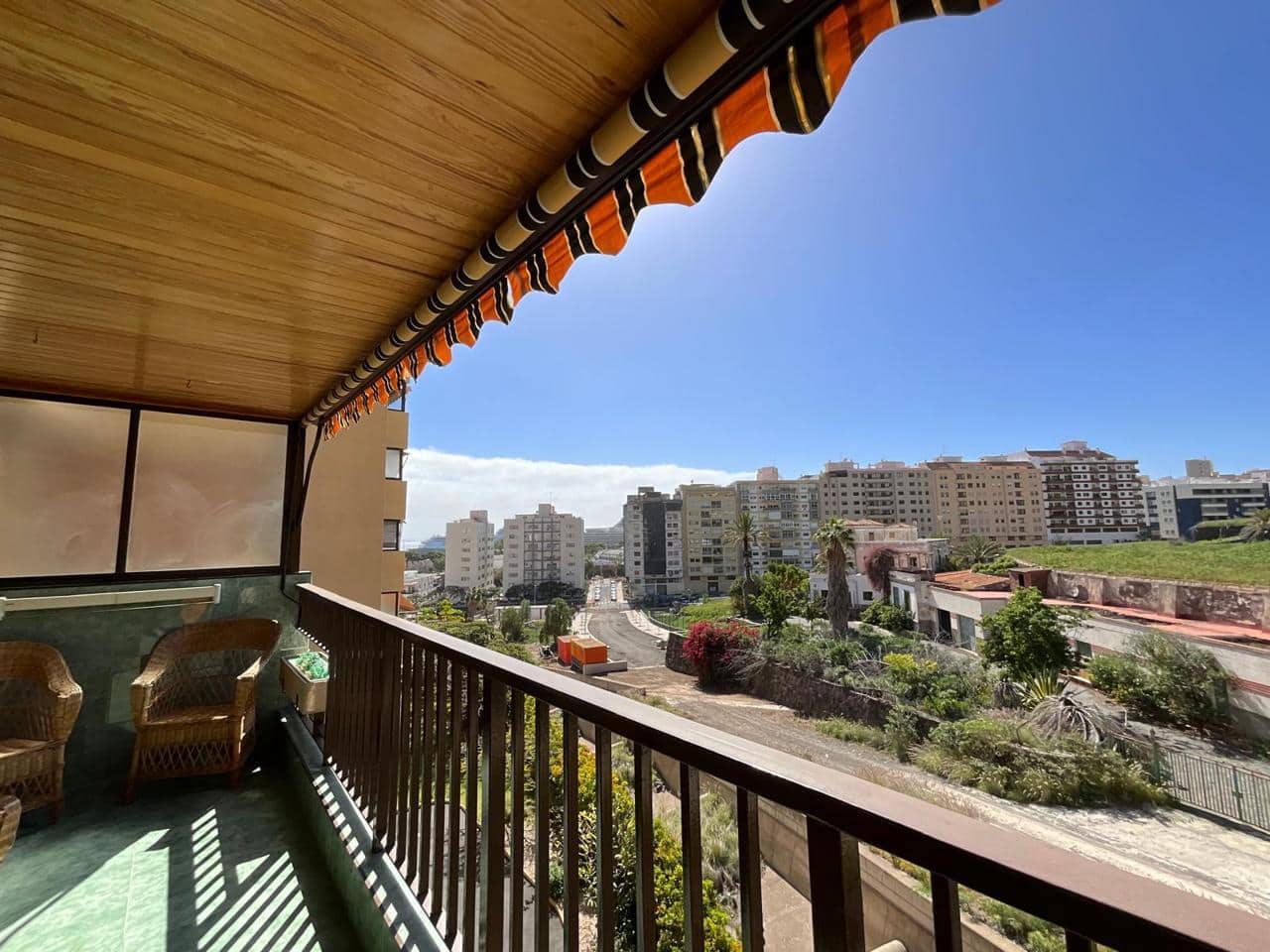 4 camera da letto Appartamento in vendita in Santa Cruz de Tenerife con garage - 499.000 € (Rif: 9632907)