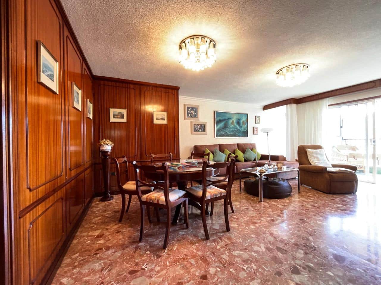 4 camera da letto Appartamento in vendita in Santa Cruz de Tenerife con garage - 499.000 € (Rif: 9632907)