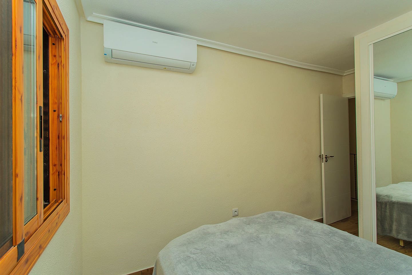 2 bedroom Townhouse for rent in La Mata with pool - € 800 (Ref: 9394385)