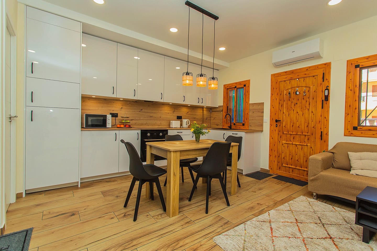 2 bedroom Townhouse for rent in La Mata with pool - € 800 (Ref: 9394385)