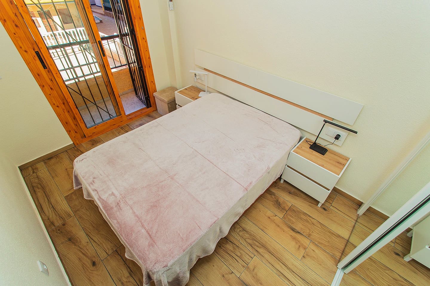 2 bedroom Townhouse for rent in La Mata with pool - € 800 (Ref: 9394385)