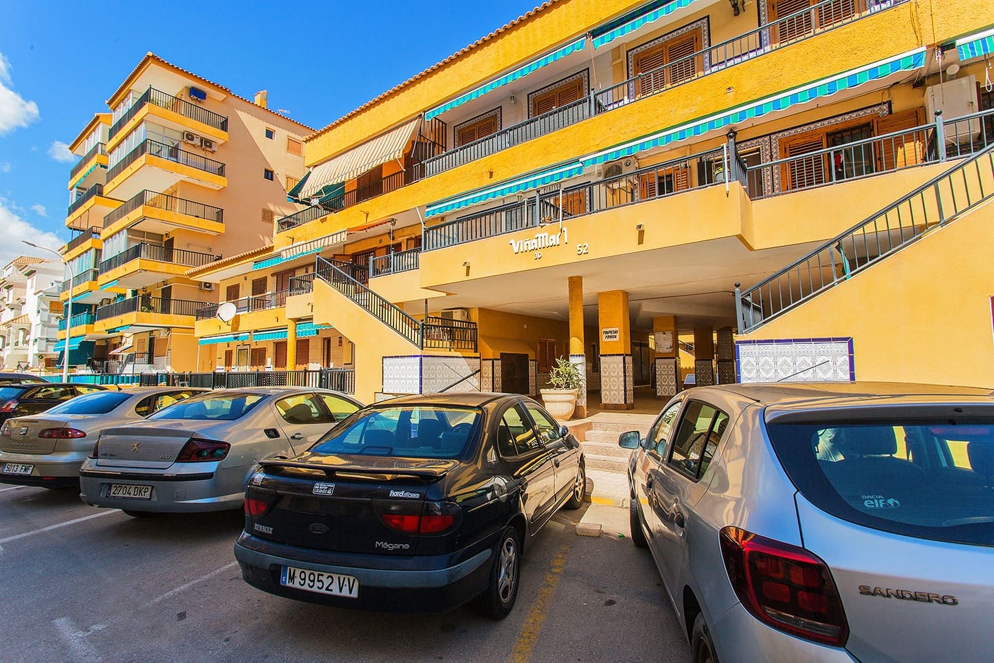 2 bedroom Townhouse for rent in La Mata with pool - € 800 (Ref: 9394385)