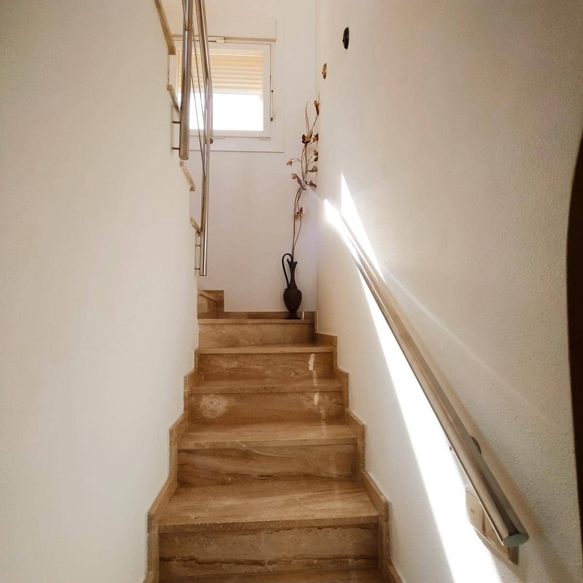 6 bedroom Villa for sale in La Marquesa with pool garage - € 299,000 (Ref: 9482122)