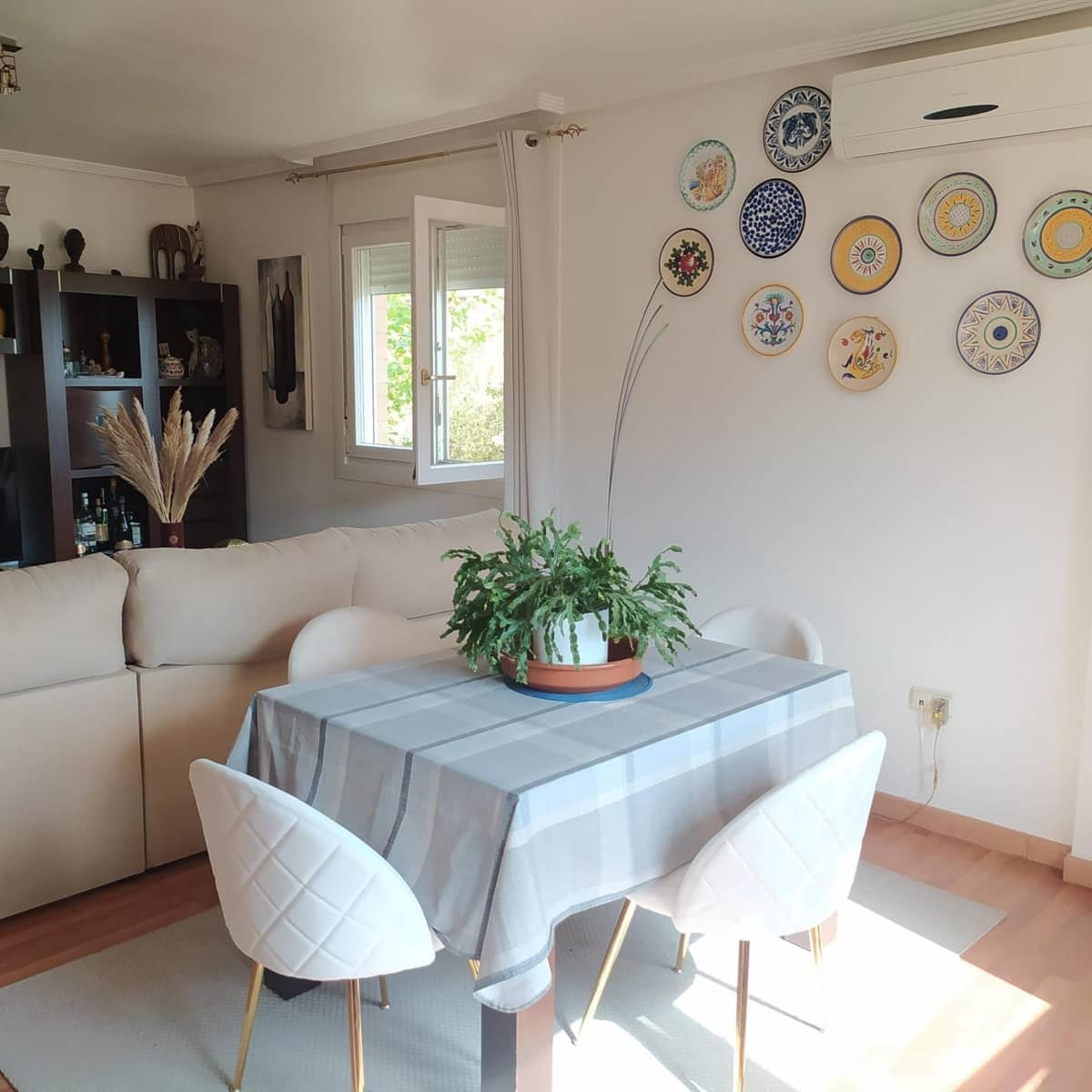 6 bedroom Villa for sale in La Marquesa with pool garage - € 299,000 (Ref: 9482122)