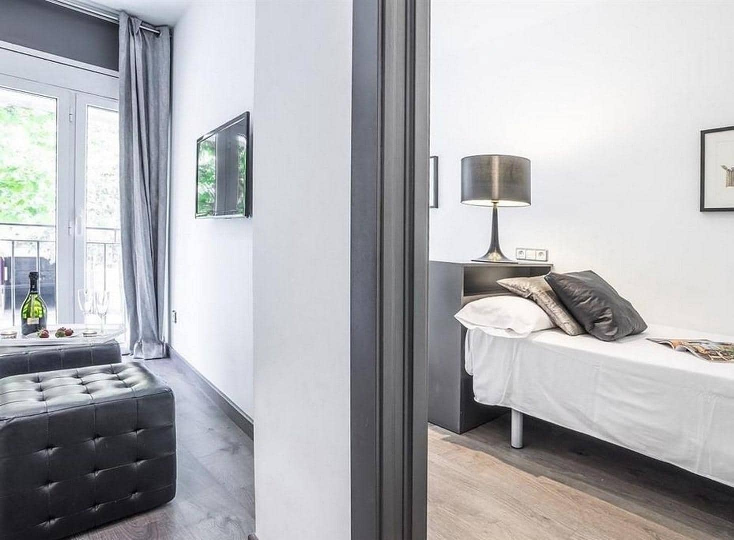 2 makuuhuone Huoneisto vuokrattavana paikassa Barcelona kaupunki mukana uima-altaan - 700 € (Ref: 9601252)