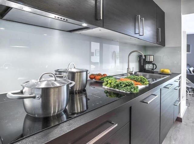 2 Zimmer Apartment zu vermieten in El Camp d'en Grassot i Gràcia Nova, Barcelona Stadt mit Pool - 700 € (Ref: 9601253)