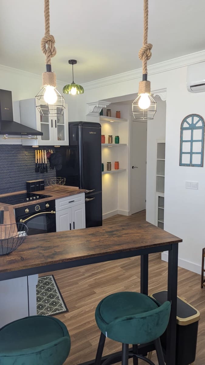 2 bedroom Apartment for sale in Nerja - € 239,000 (Ref: 9412806)