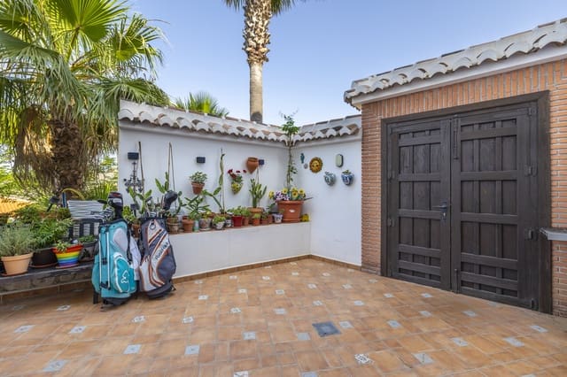 7 bedroom Terraced Villa for sale in Cómpeta with pool garage - € 1,400,000 (Ref: 9402723)