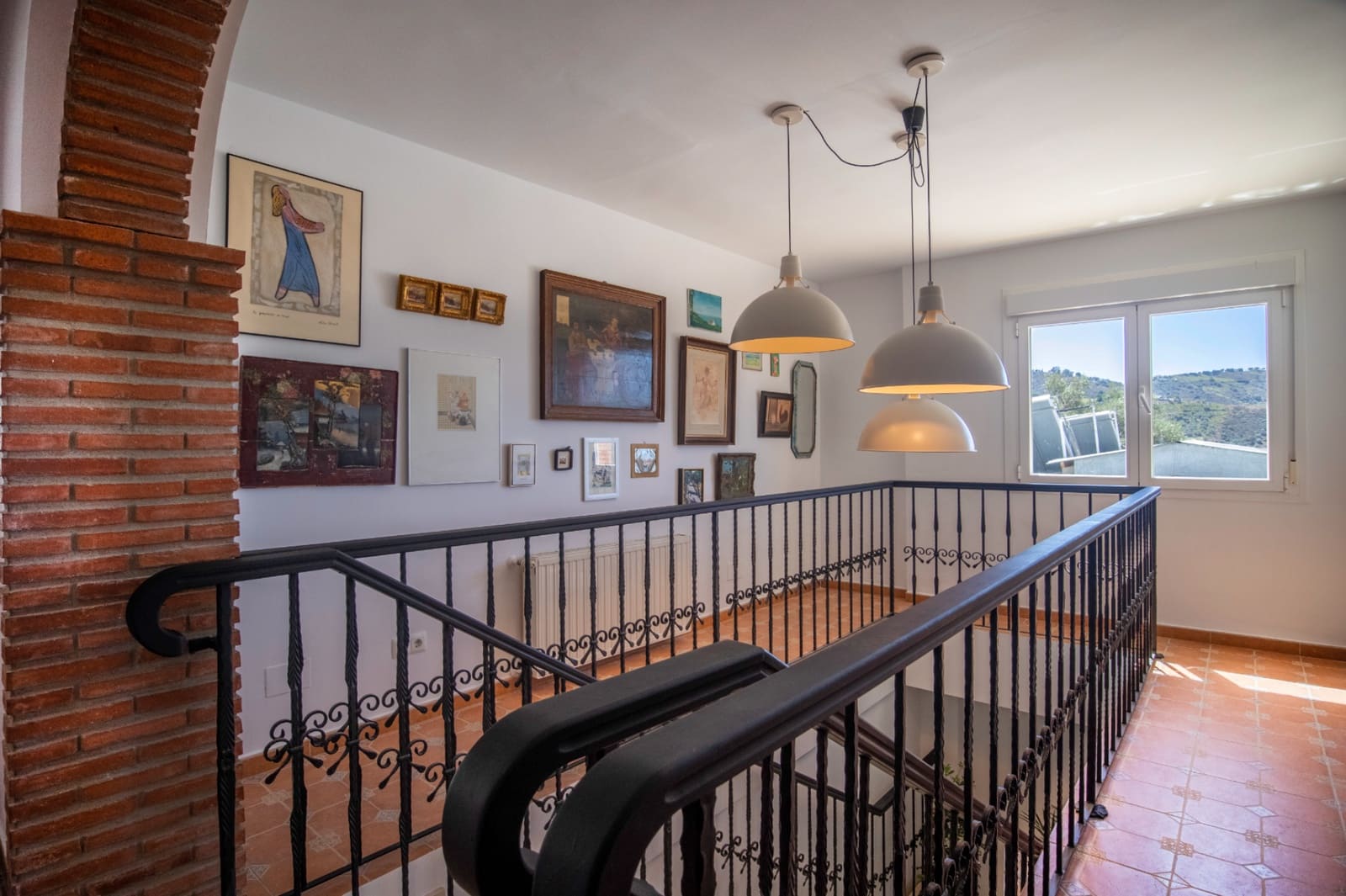 7 soverom Rekkehus til salgs i Competa med svømmebasseng garasje - € 1 400 000 (Ref: 9402723)