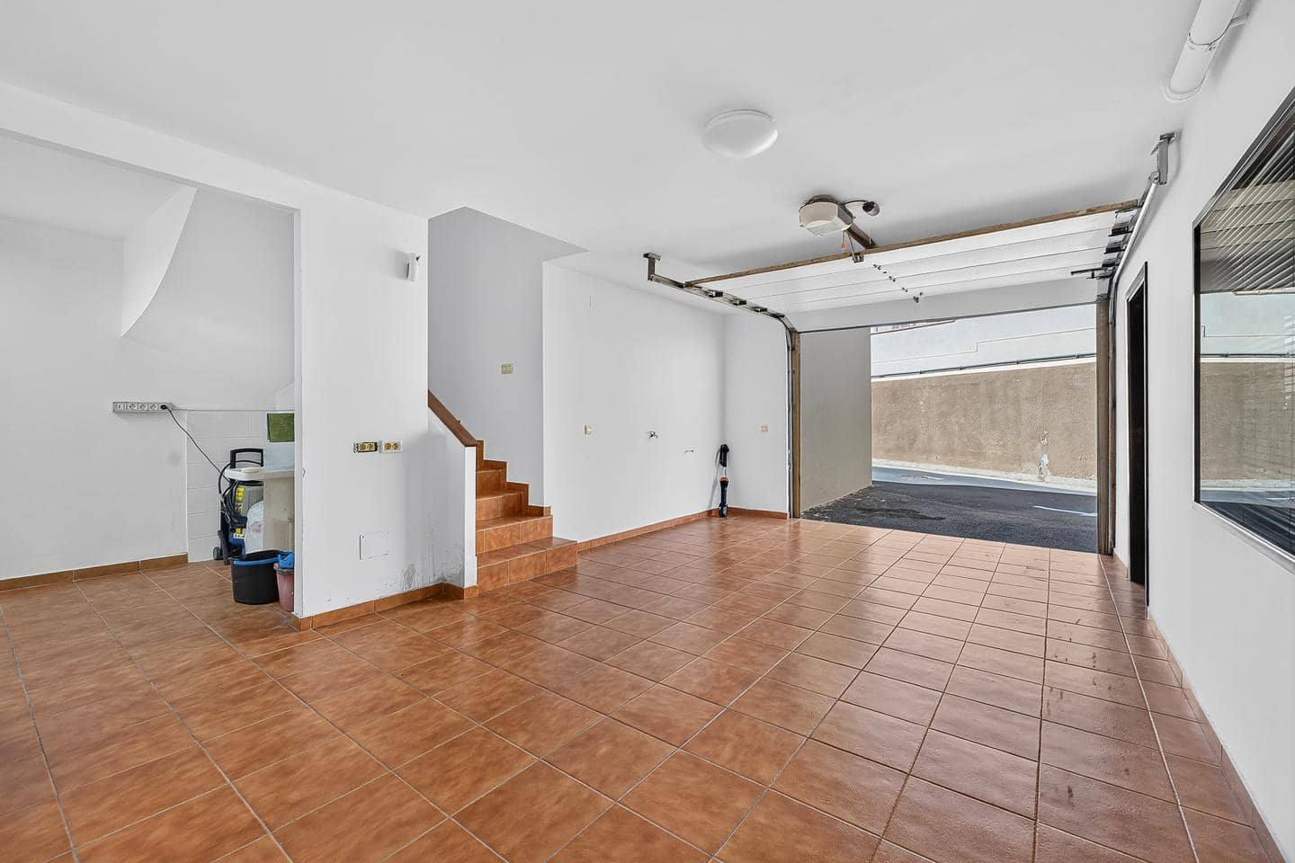 3 sovrum Villa till salu i Granadilla de Abona med pool garage - 550 000 € (Ref: 10025169)