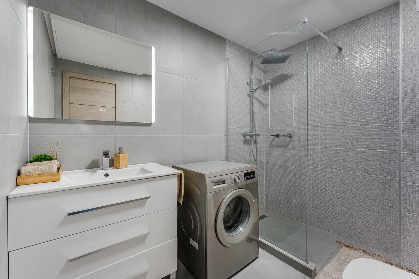 2 makuuhuone Asunto myytävänä paikassa Costa Adeje - 445 000 € (Ref: 9580171)