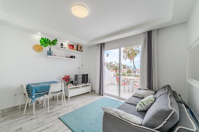 1 makuuhuone Asunto myytävänä paikassa San Eugenio Alto, Adeje mukana uima-altaan - 270 000 € (Ref: 9580172)