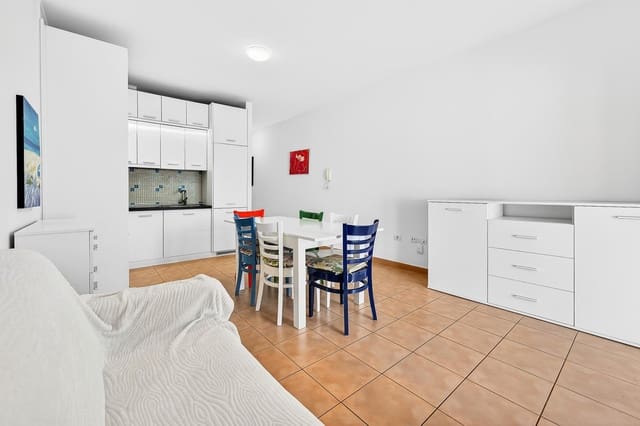 1 slaapkamer Flat te koop in Costa Adeje, Adeje - € 300.000 (Ref: 9646089)