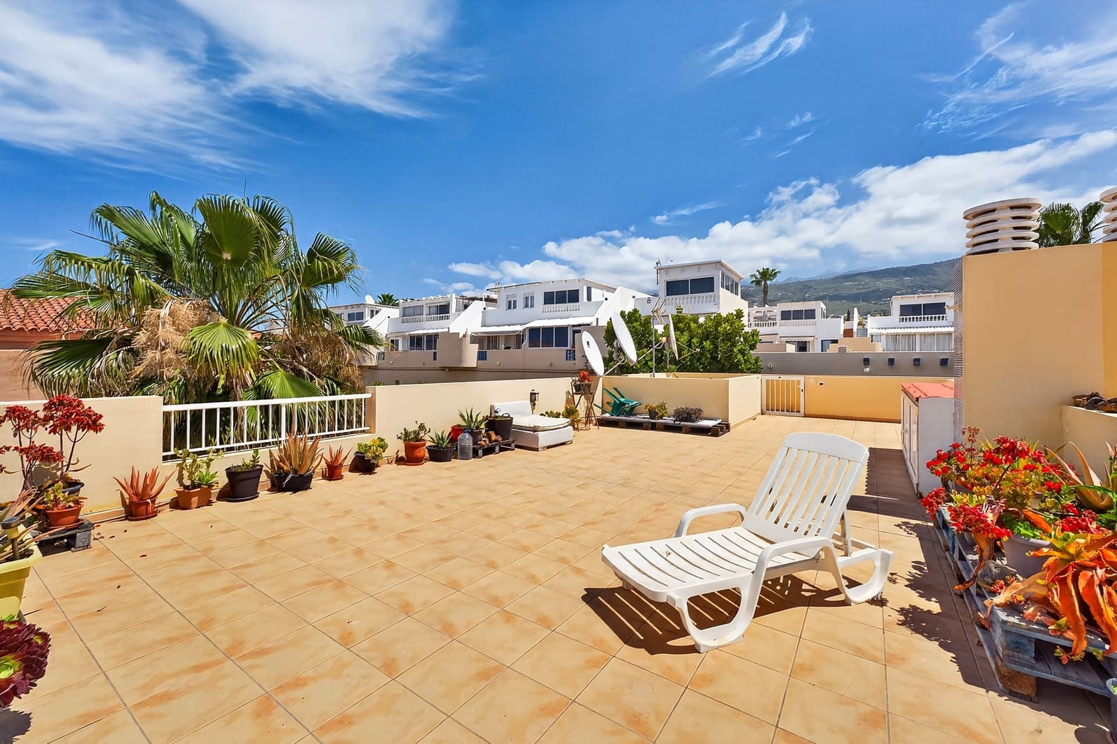 3 makuuhuone Asunto myytävänä paikassa Playa Paraiso mukana 
autotalli - 439 000 € (Ref: 9685653)