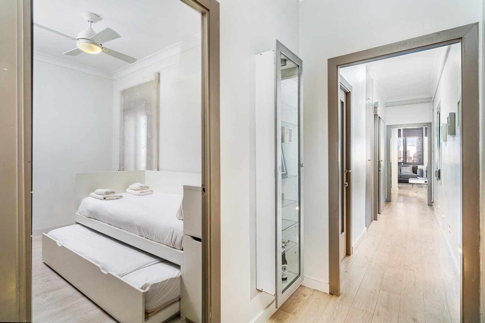 3 soveværelse Penthouse til salg i Barcelona by - € 570.000 (Ref: 9396646)