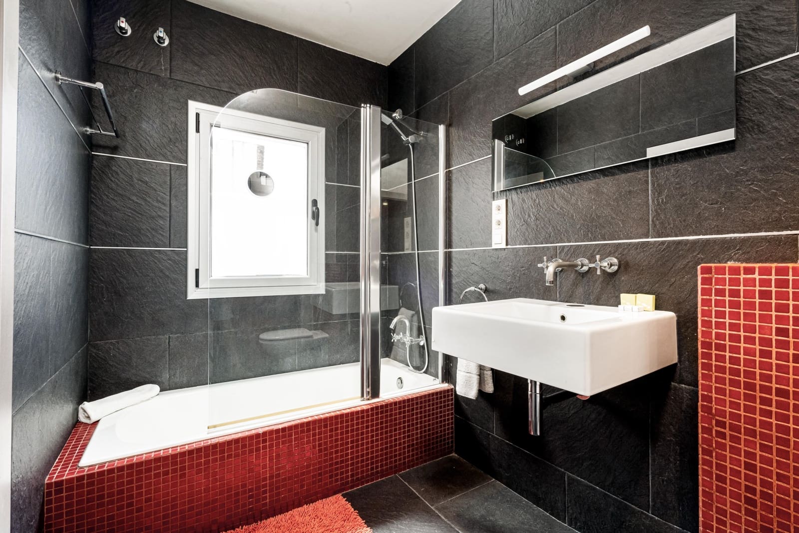 3 soveværelse Penthouse til salg i Barcelona by - € 570.000 (Ref: 9396646)